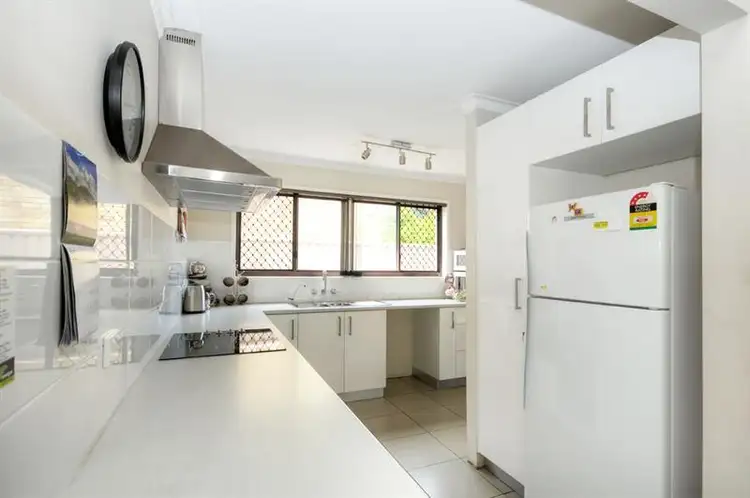 Third view of Homely semi-detached listing, 2/1 Laguna Ave, Palm Beach QLD 4221