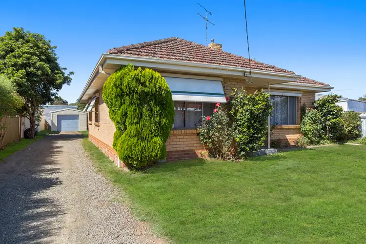 Main view of Homely house listing, 2 Hiller Lane, Hamilton VIC 3300