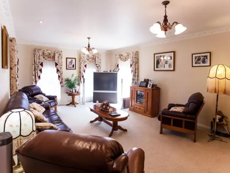 Fourth view of Homely house listing, 1 Gardiner Court, Warragul VIC 3820