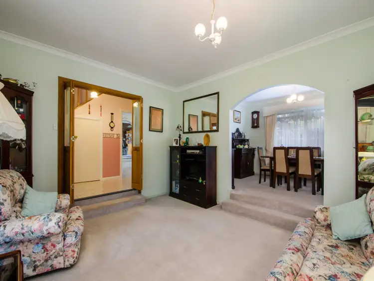 Sixth view of Homely house listing, 1 Old Kent Court, Mount Gambier SA 5290