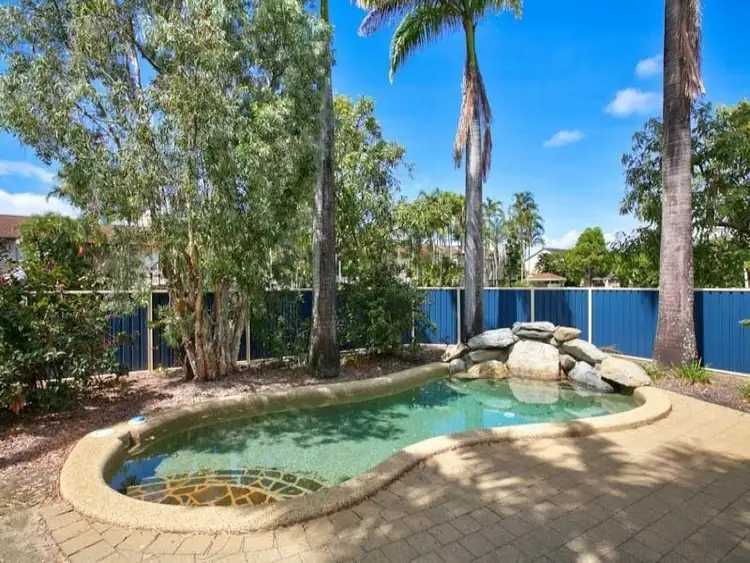 Main view of Homely townhouse listing, 9/2 Grantala St, Manoora QLD 4870
