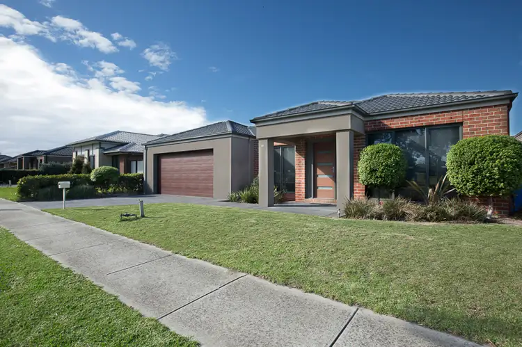 46 Melington Drive, Lyndhurst VIC 3975
