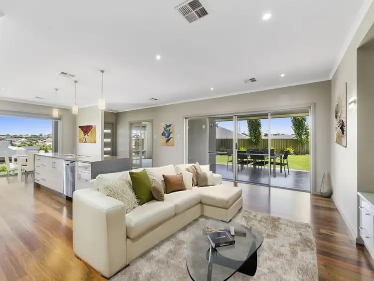 Sixth view of Homely house listing, 9 Saxon Court, Mount Gambier SA 5290