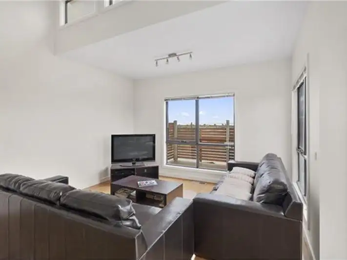 Fifth view of Homely house listing, 2/5 Peels Court, Portarlington VIC 3223