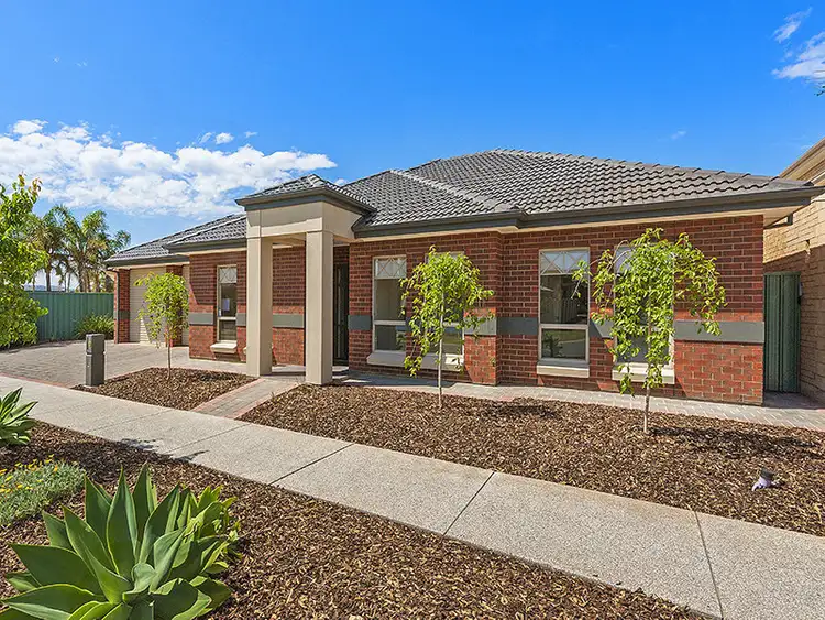 10 Grenada Court, Mawson Lakes SA 5095