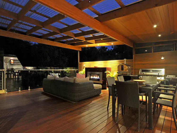10 Johnson Street, Guildford WA 6055