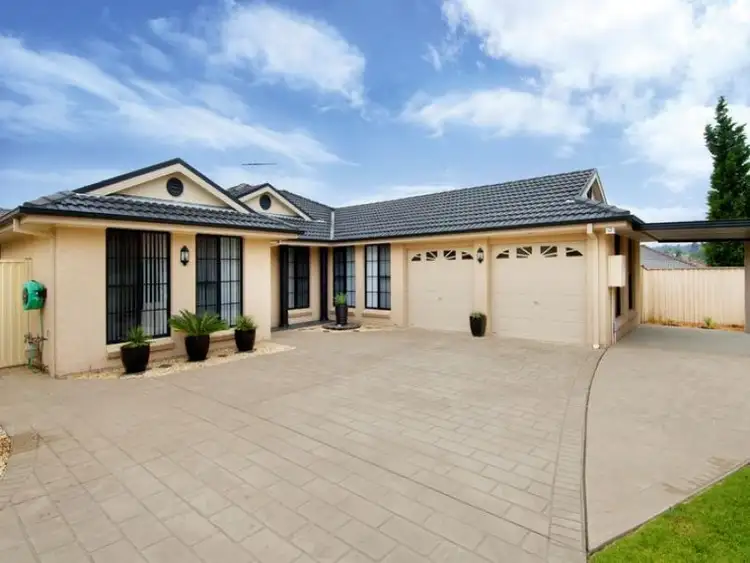 60 Connaught Circuit, Kellyville NSW 2155