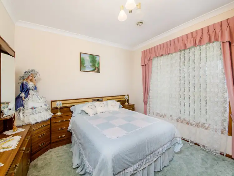 Fifth view of Homely house listing, 6 KOWINE COURT, Mount Gambier SA 5290