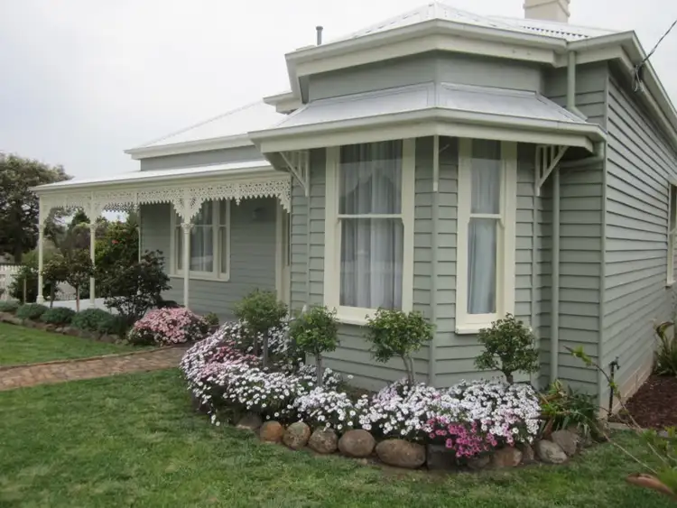 23 Pope Street, Hamilton VIC 3300
