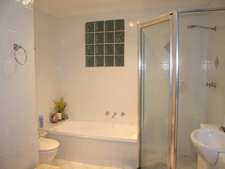Third view of Homely apartment listing, G003/7 Lake Terrace West, Mount Gambier SA 5290