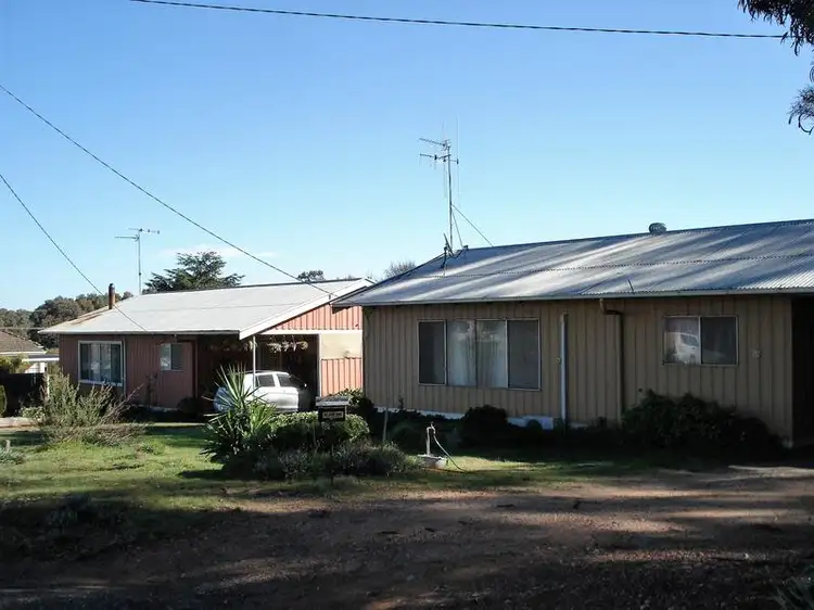 48-50 Chapel Street, Wedderburn VIC 3518
