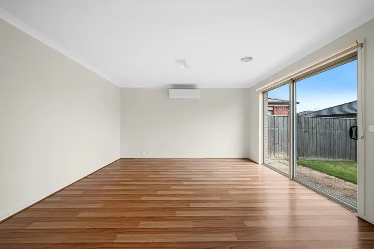 Fourth view of Homely house listing, 4 Frogmores Street, Pakenham VIC 3810