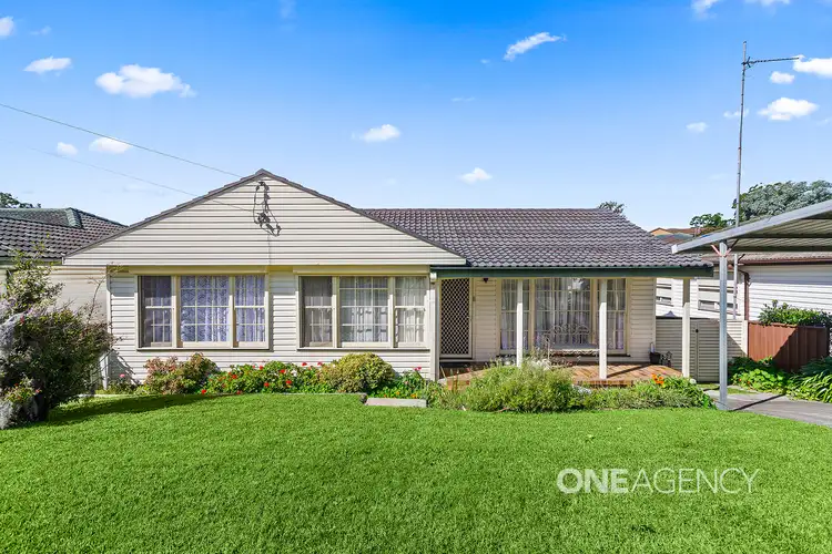 13 Tallawong Crescent, Dapto NSW 2530