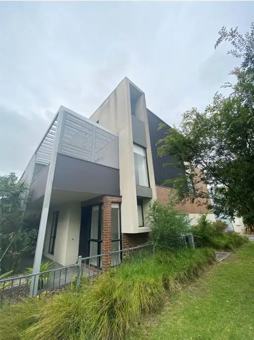 10/20 Hewitt Avenue, Footscray VIC 3011