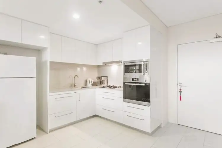 Sixth view of Homely apartment listing, 2022/16 Hamilton Place, Bowen Hills QLD 4006