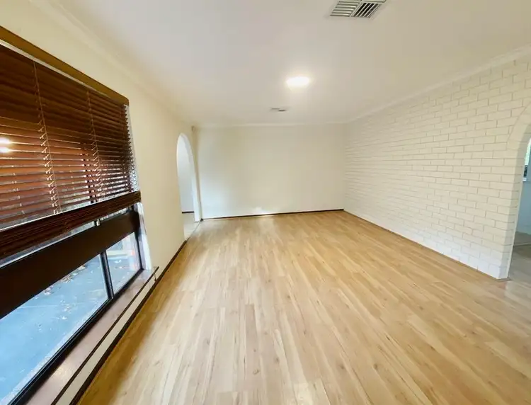 Seventh view of Homely house listing, 18 Mirrelia Way, Riverton WA 6148