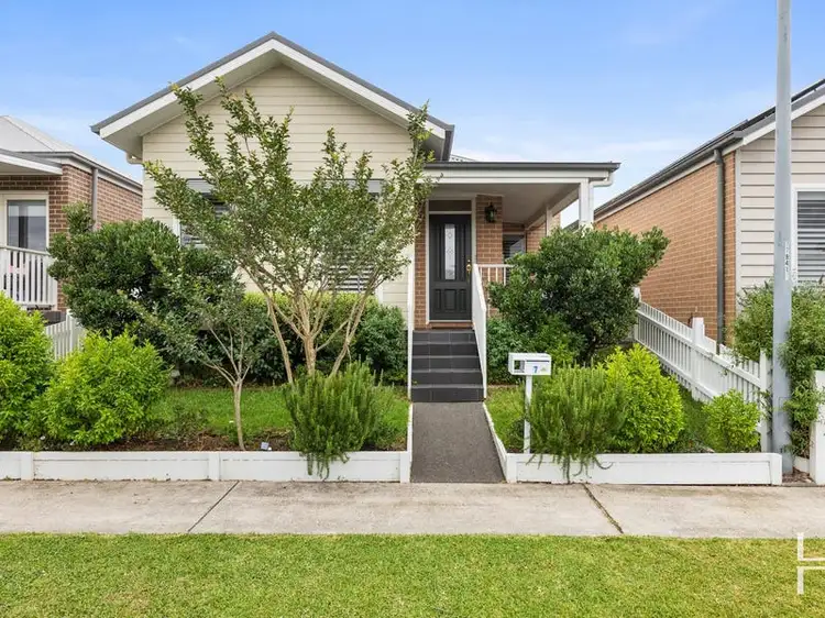 7 Milton Street, Tullimbar NSW 2527