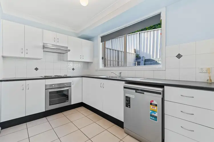Fifth view of Homely unit listing, 2/12 Park Street, East Maitland NSW 2323