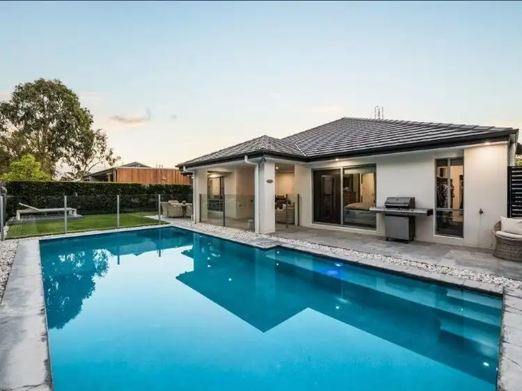 205 Balgownie Drive