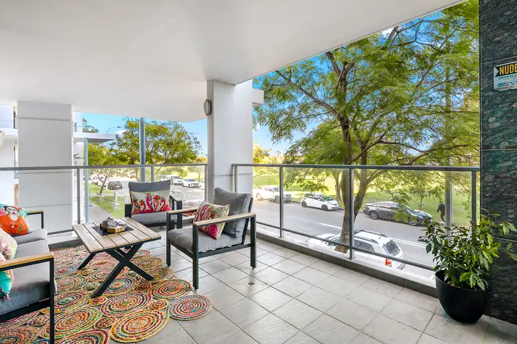 8/132 Terrace Road, Perth WA 6000