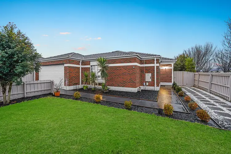 9 Malfoy Mews, Cranbourne West VIC 3977
