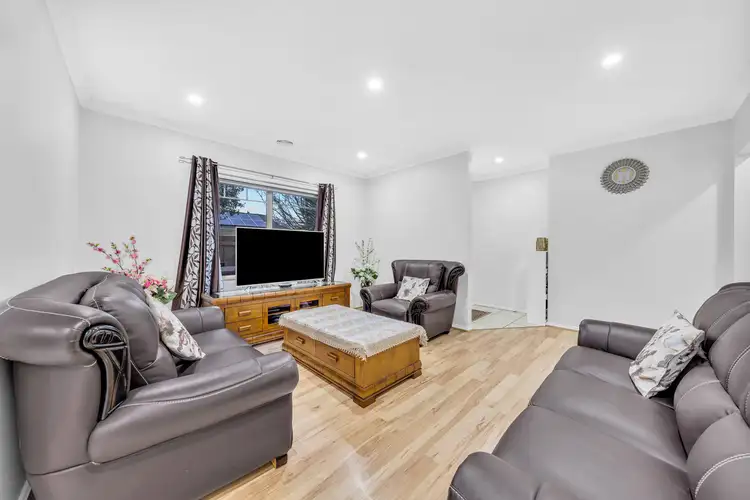 Fifth view of Homely house listing, 9 Malfoy Mews, Cranbourne West VIC 3977