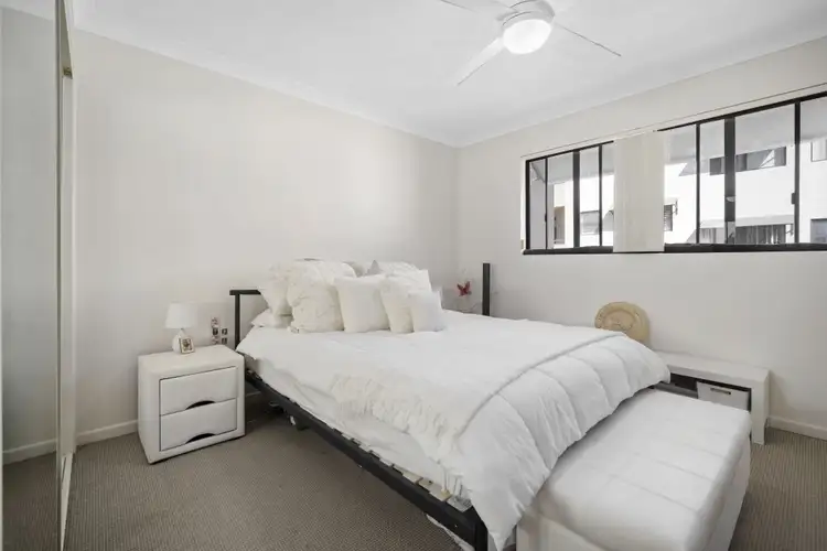Fourth view of Homely unit listing, 5/33 Dixon Street, Coolangatta QLD 4225