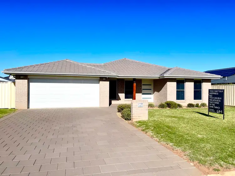 11 Drover Avenue, Dubbo NSW 2830