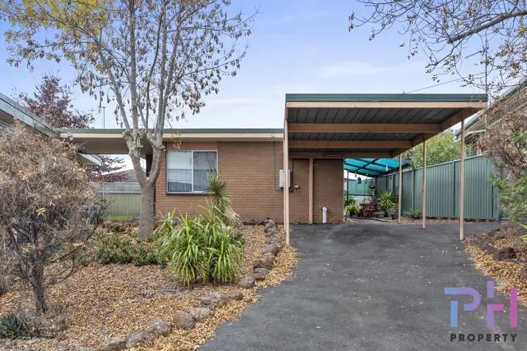 Main view of Homely unit listing, 2/22 Edwin Street, North Bendigo VIC 3550
