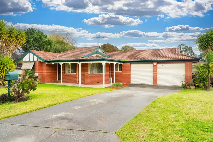 19 Sturtvale Court, West Albury NSW 2640