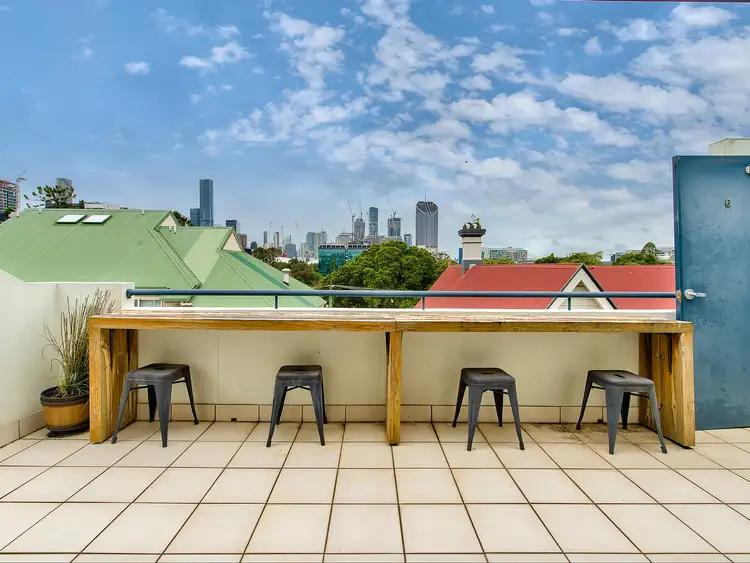 6/25 Edmondstone Street, South Brisbane QLD 4101