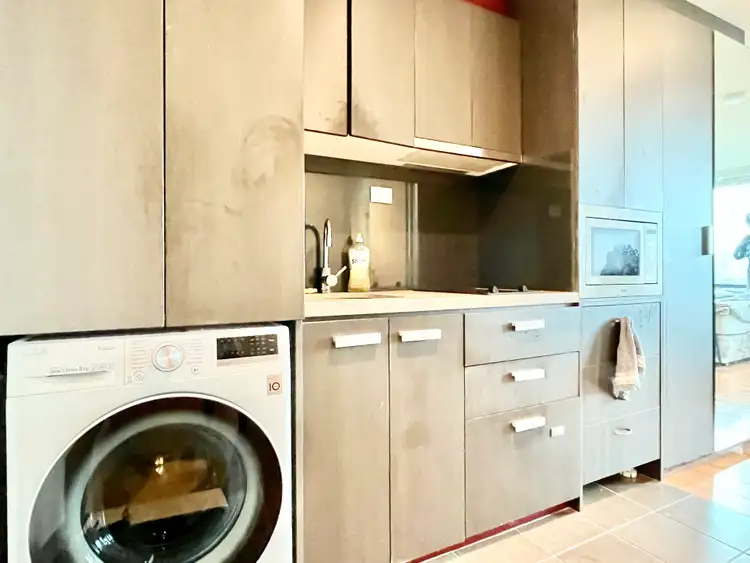 Fourth view of Homely studio listing, 1401/181 A'Beckett St, Melbourne VIC 3000