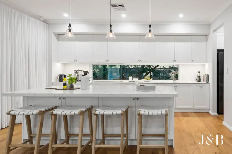 Sixth view of Homely house listing, 28 Iris Street, Holland Park West QLD 4121
