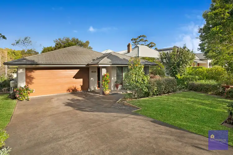 14 Woodlands Street