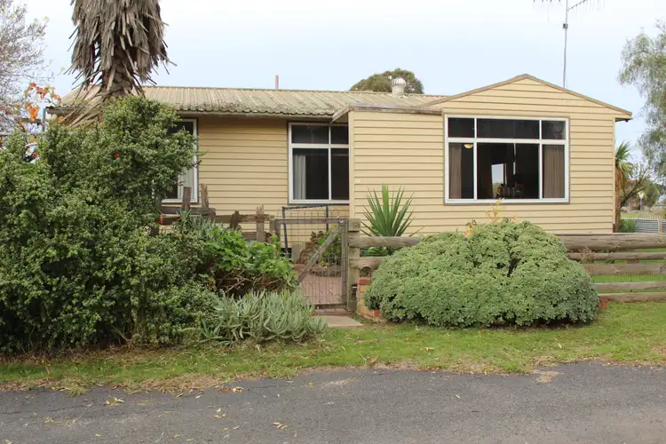 Second view of Homely house listing, 14 Elizabeth Street, Serviceton VIC 3420