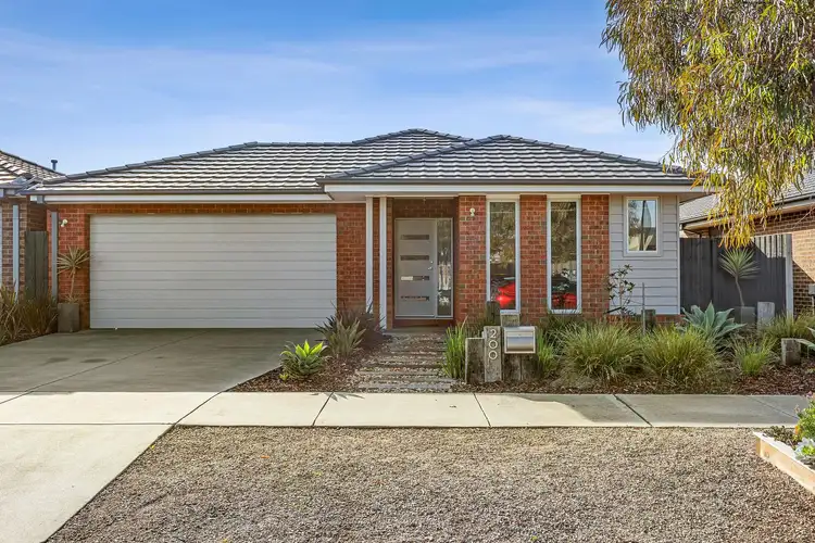 200 Warralily Boulevard, Armstrong Creek VIC 3217