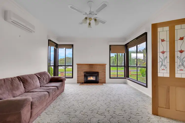 Fifth view of Homely house listing, 10 Eversley Street, Macarthur VIC 3286