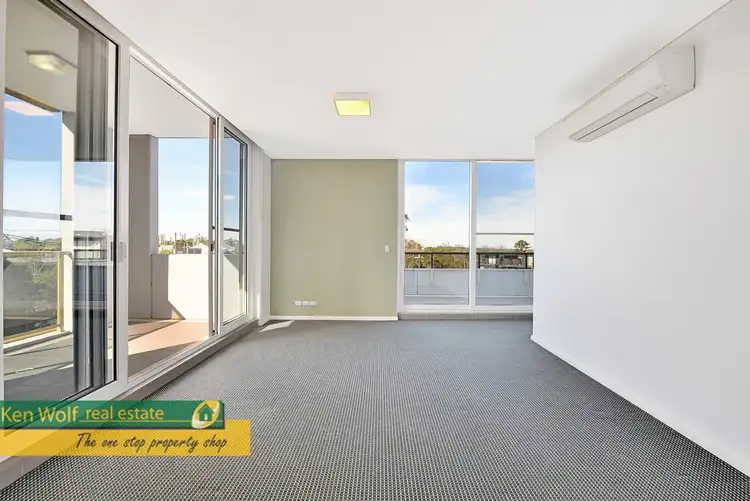 Fourth view of Homely unit listing, A1129/2-12 Avon Road, Pymble NSW 2073