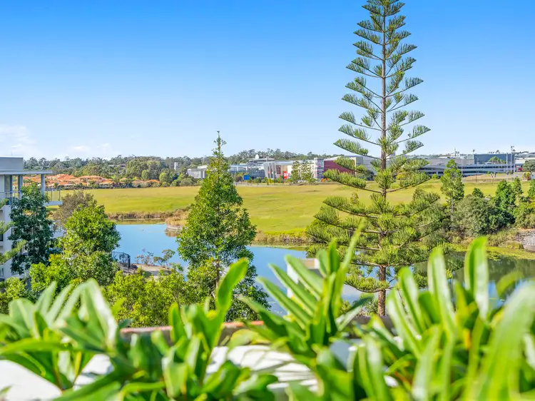 122/133 Laver Drive, Robina QLD 4226