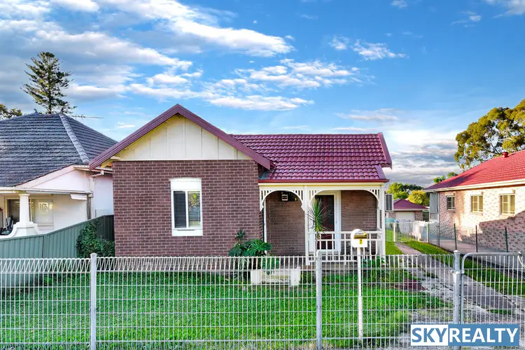 7 Hewlett Street, Granville NSW 2142