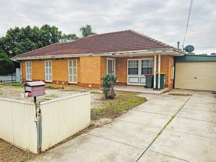 16 Crittenden Road, Smithfield Plains SA 5114