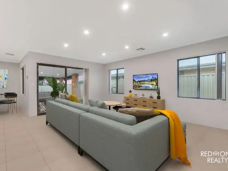 Fourth view of Homely house listing, 5 Verbania Loop, Beeliar WA 6164