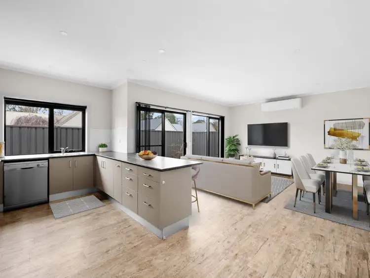 Fifth view of Homely unit listing, 2 Clarke Street, Mansfield VIC 3722