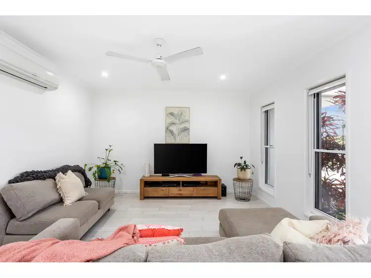 Sixth view of Homely house listing, 48 Cocoanut Point Drive, Zilzie QLD 4710