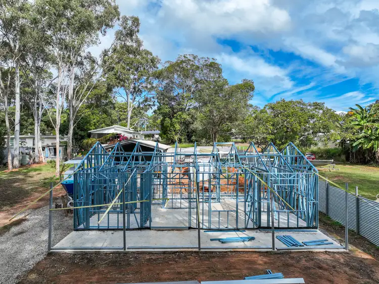 8 webb street, Russell Island QLD 4184