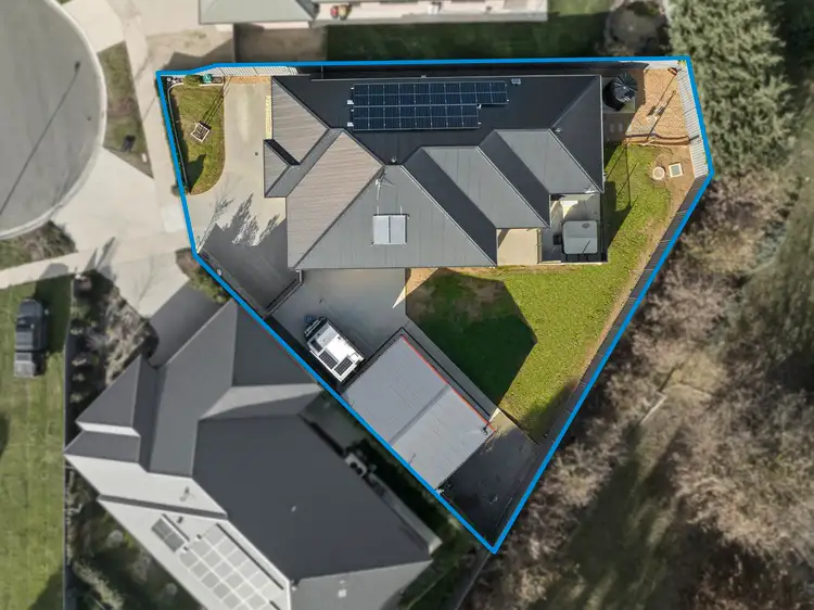 23 Peak Court, Mansfield VIC 3722
