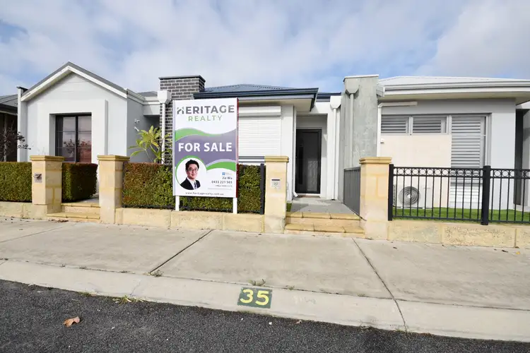 35 Minikin Drive, Aveley WA 6069