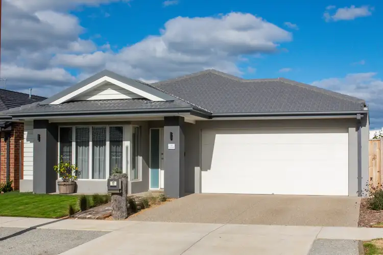 17 Abundant Drive, Mount Duneed VIC 3217