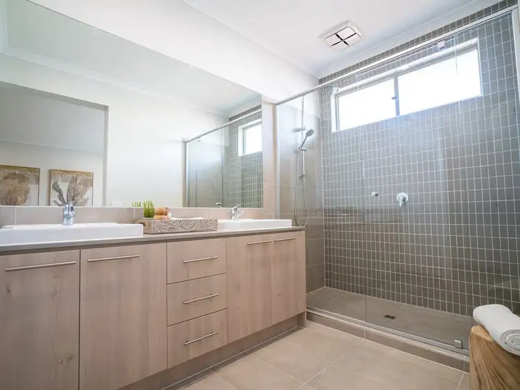 Sixth view of Homely house listing, 25 Grazing Way, Clyde North VIC 3978