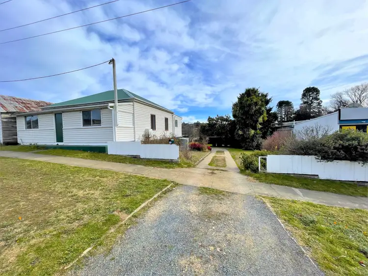 79 Maybe Street, Bombala NSW 2632